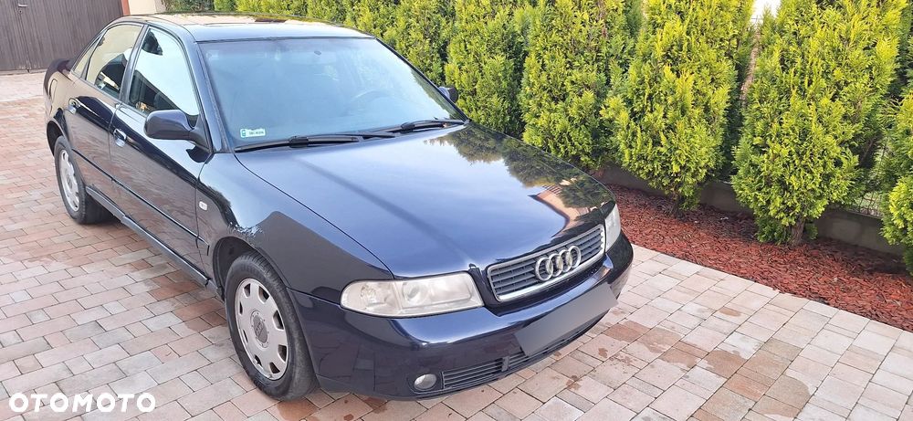 Audi A4 Limousine 1.8T - 8