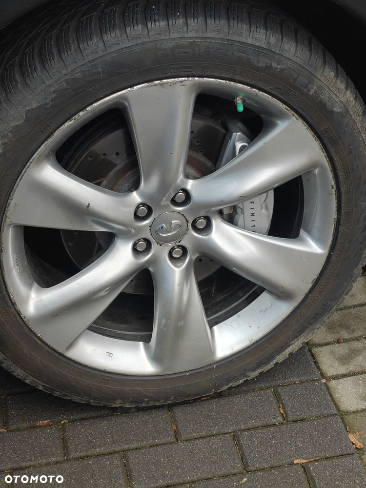 Infiniti QX70 5.0 S Premium - 11