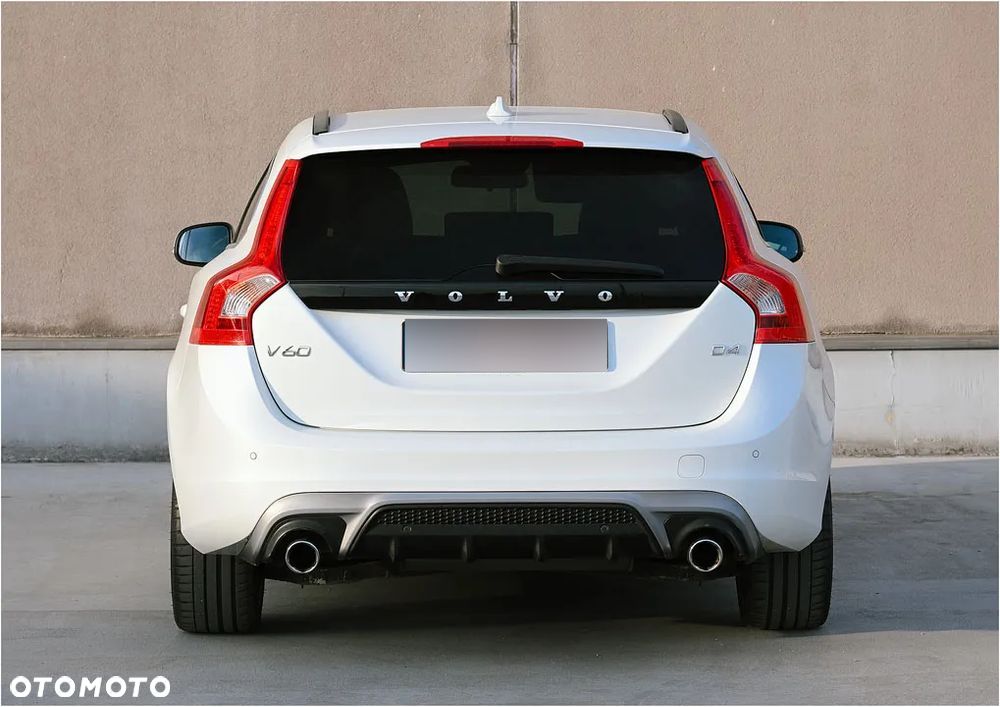 Volvo V60 D4 R-Design - 16