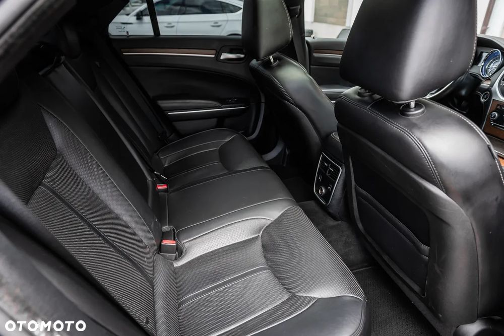 Lancia Thema 3.6 Executive AWD - 22