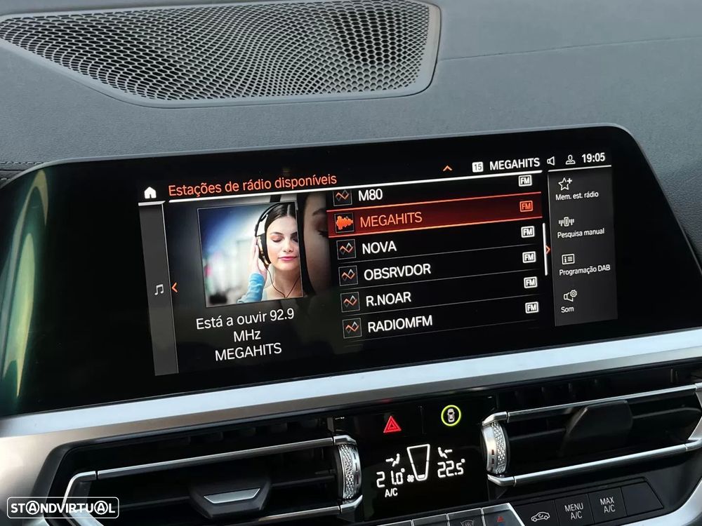 BMW 320 d Pack Desportivo M Auto - 26