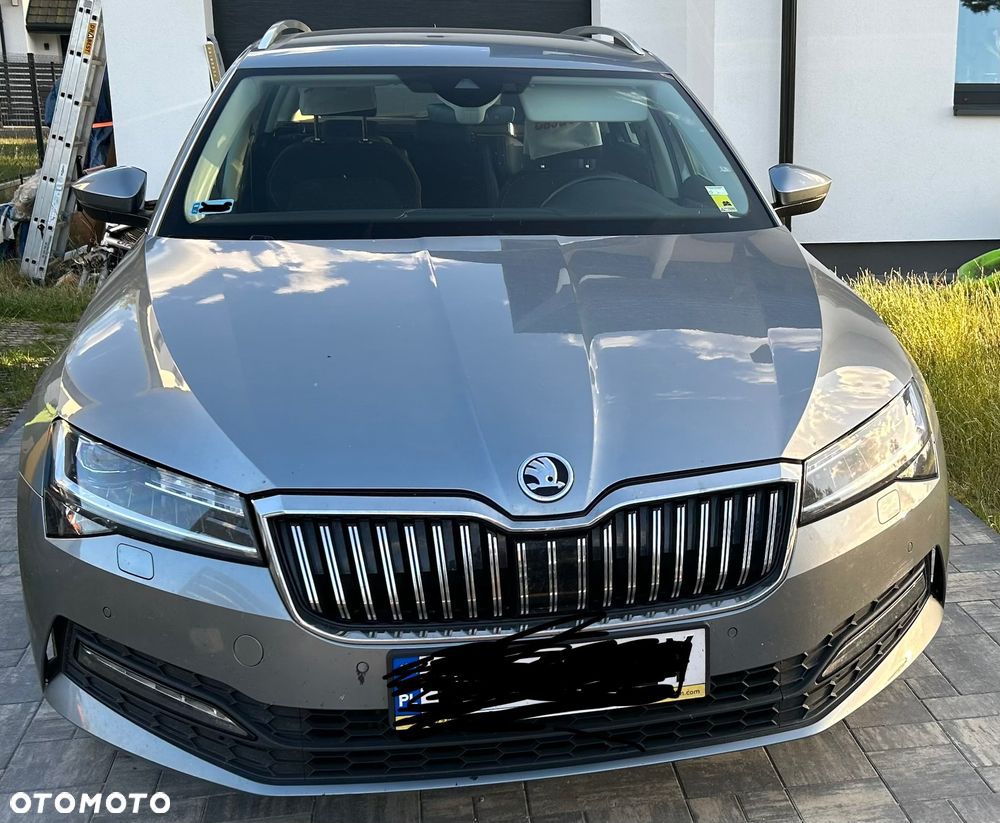 Skoda Superb 2.0 TDI SCR Ambition - 3