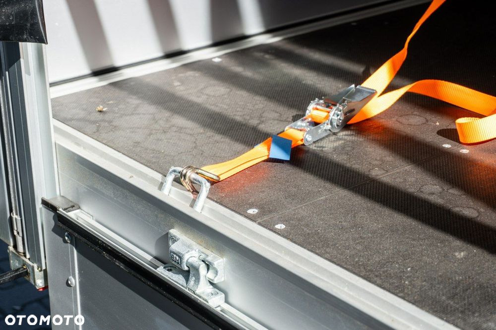 Volkswagen Crafter - 14