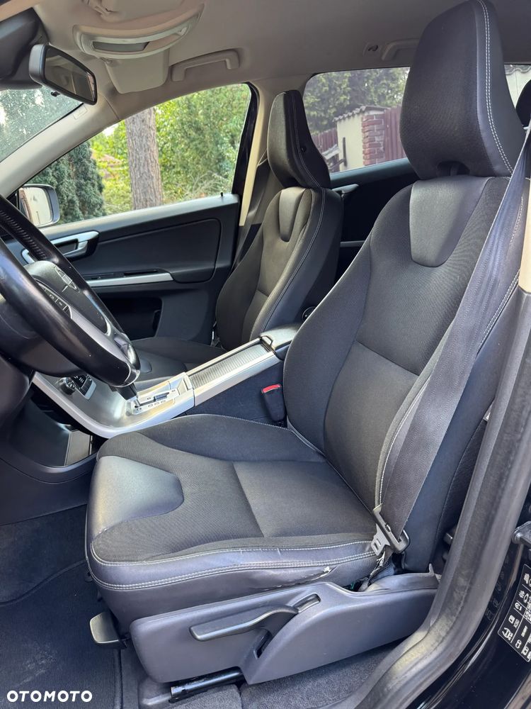 Volvo XC 60 - 16