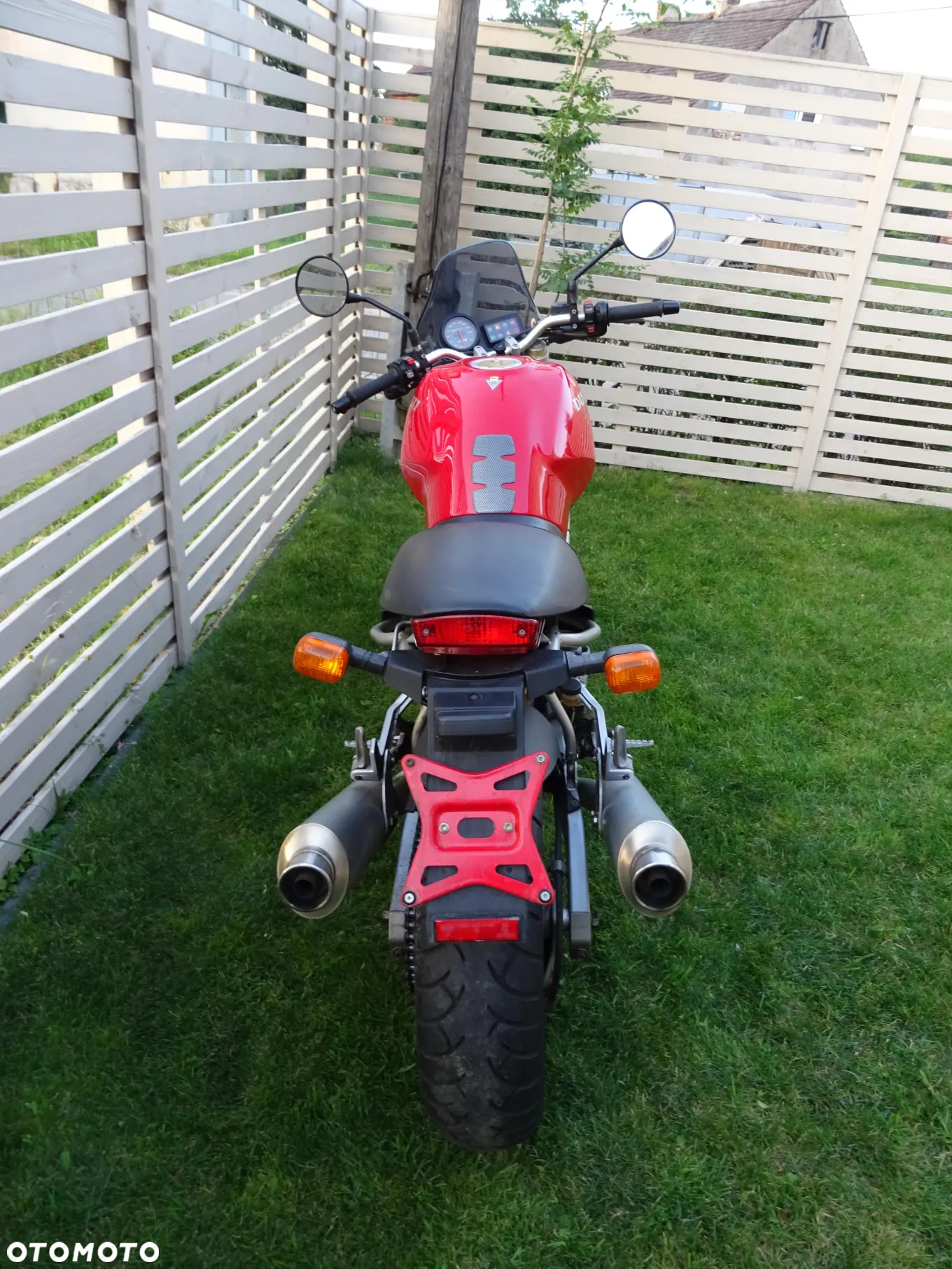 Ducati Monster - 10