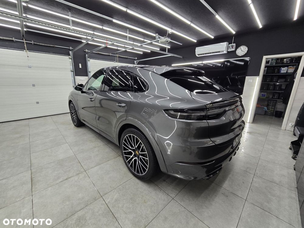 Porsche Cayenne GTS - 3