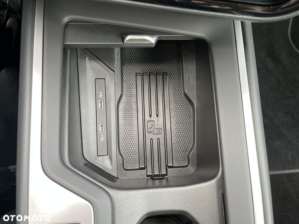 Volkswagen Passat - 31