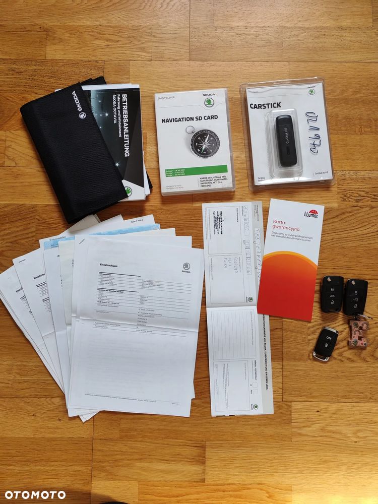 Skoda Octavia 2.0 TSI RS - 10