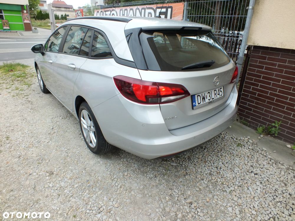 Opel Astra 1.5 CDTI Edition S&S - 4