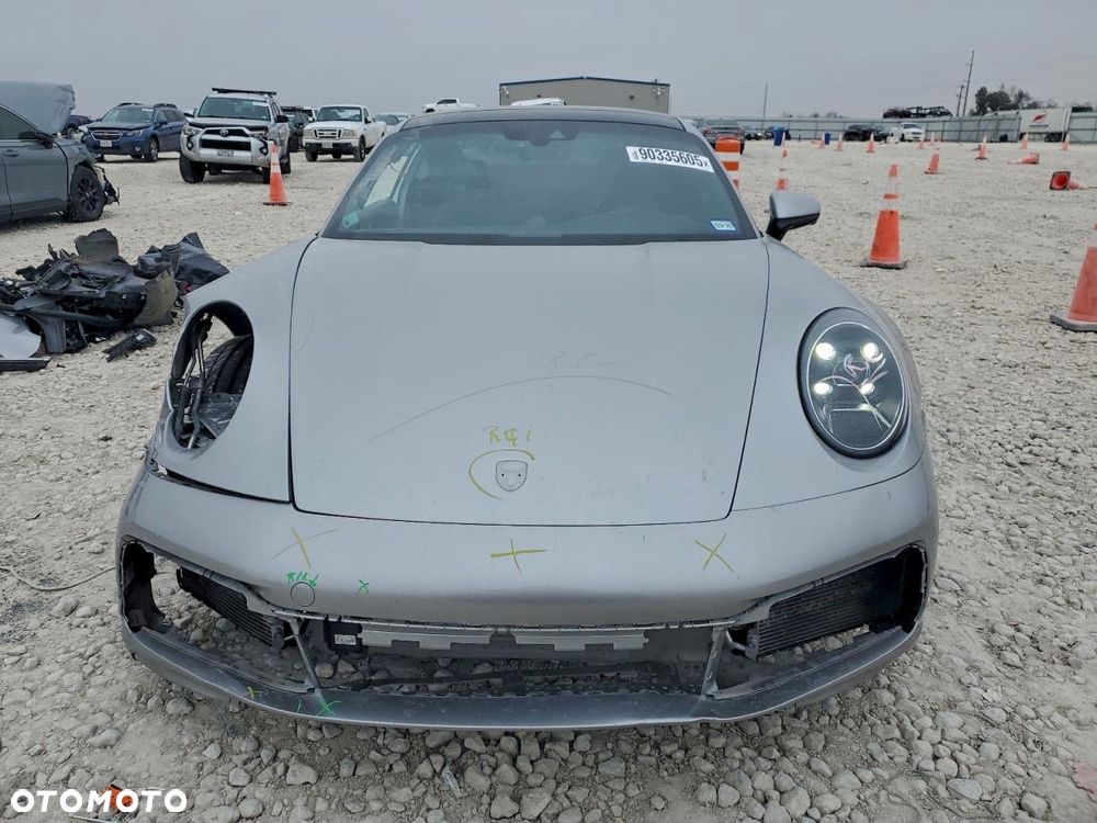 Porsche 911 Carrera S PDK - 6