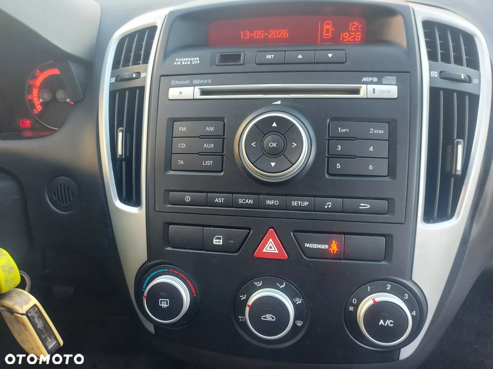 Kia ProCeed 1.4 Comfort - 17