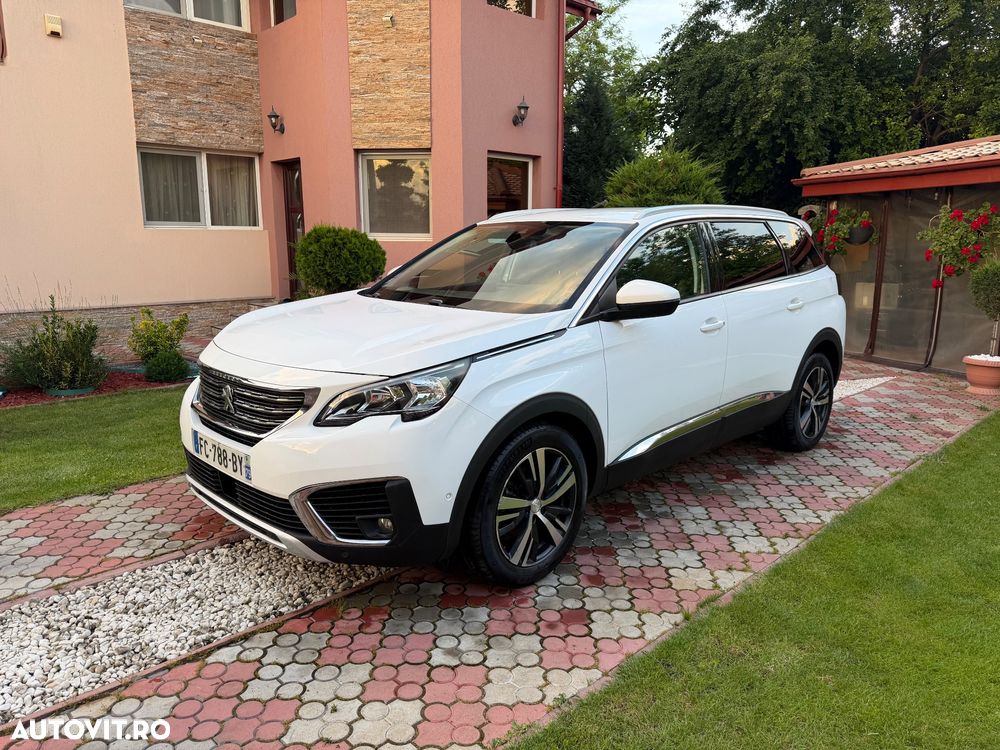 Peugeot 5008 - 9