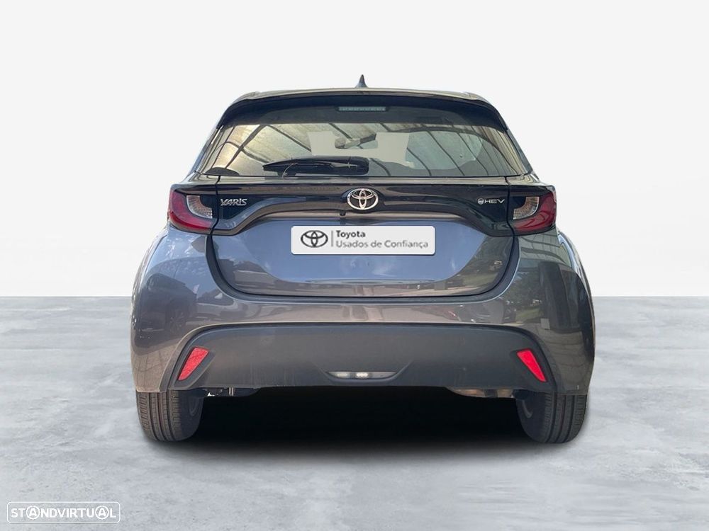 Toyota Yaris - 4