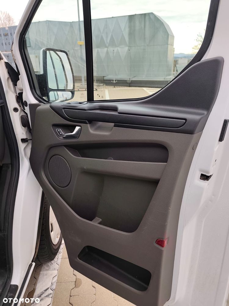 Ford Transit Custom Kombi 340 L2H1 Trail - 10