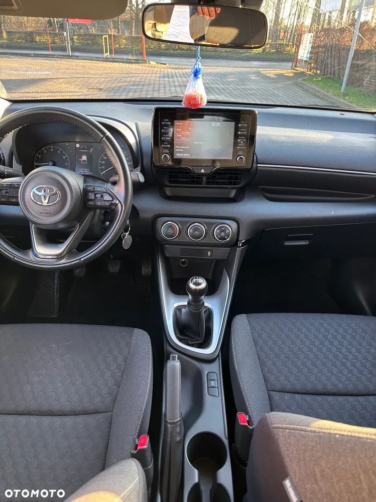 Toyota Yaris 1.0 Comfort - 11