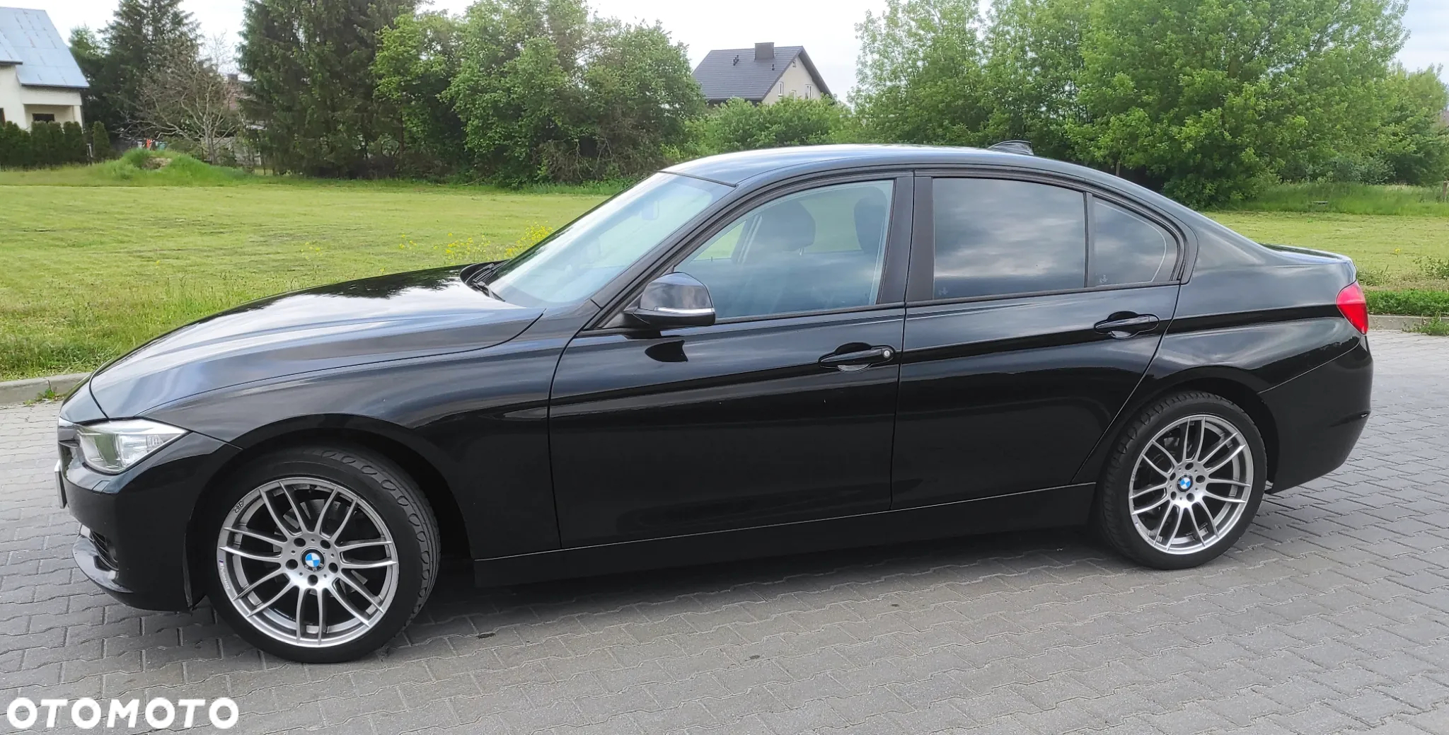 BMW Seria 3 318d - 4