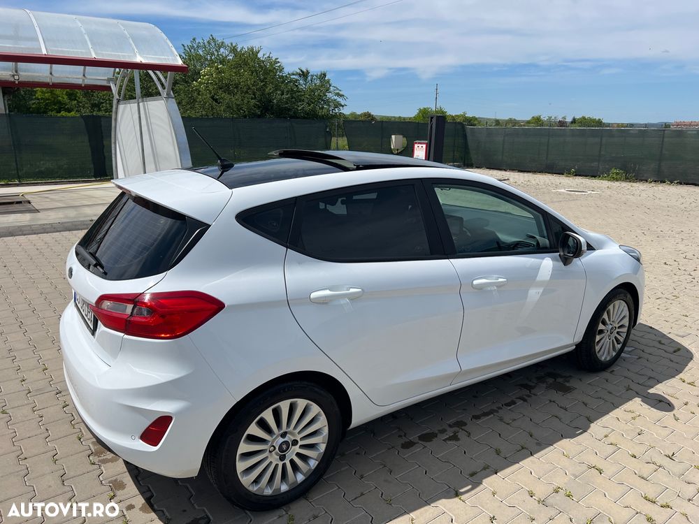 Ford Fiesta 1.0 EcoBoost Powershift Trend - 11
