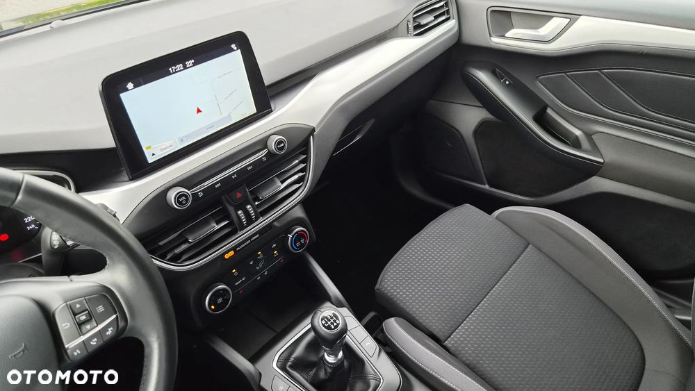 Ford Focus 1.5 EcoBlue Start-Stopp-System TITANIUM STYLE - 10