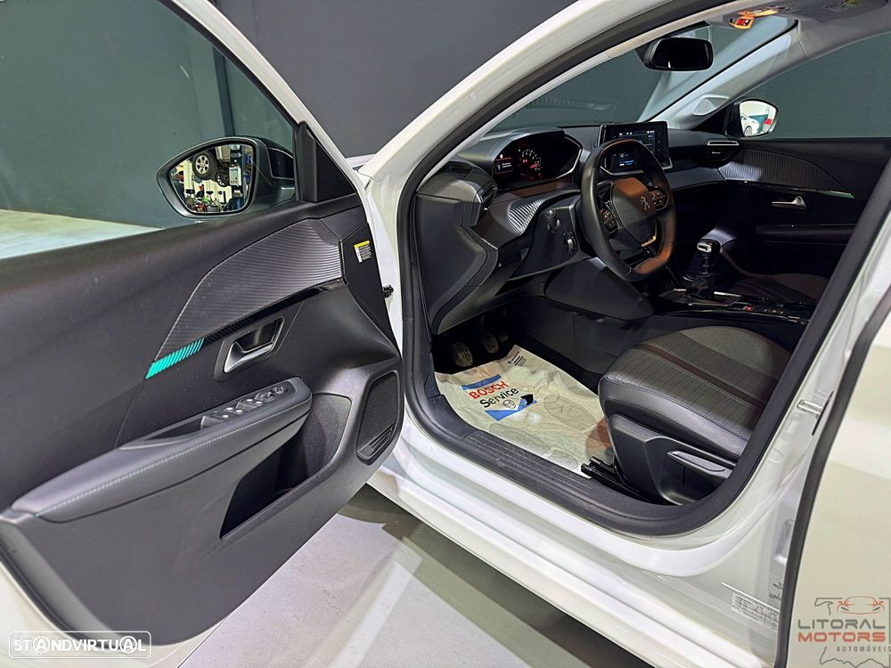 Peugeot 208 1.2 PureTech Allure - 13