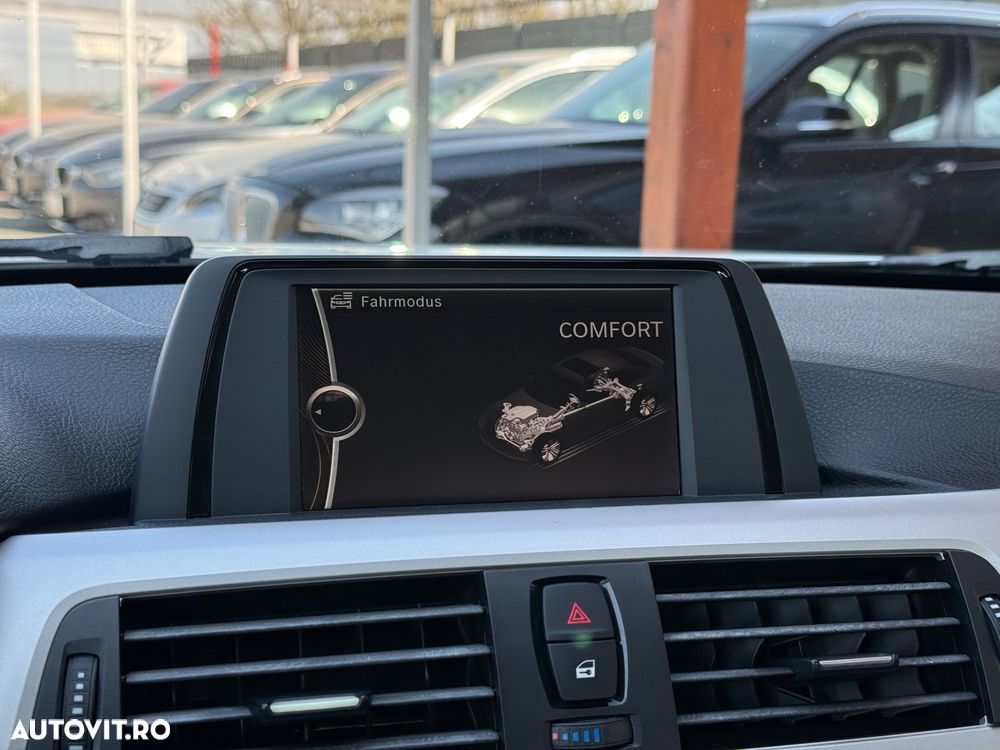 BMW Seria 3 318d Modern Line - 11