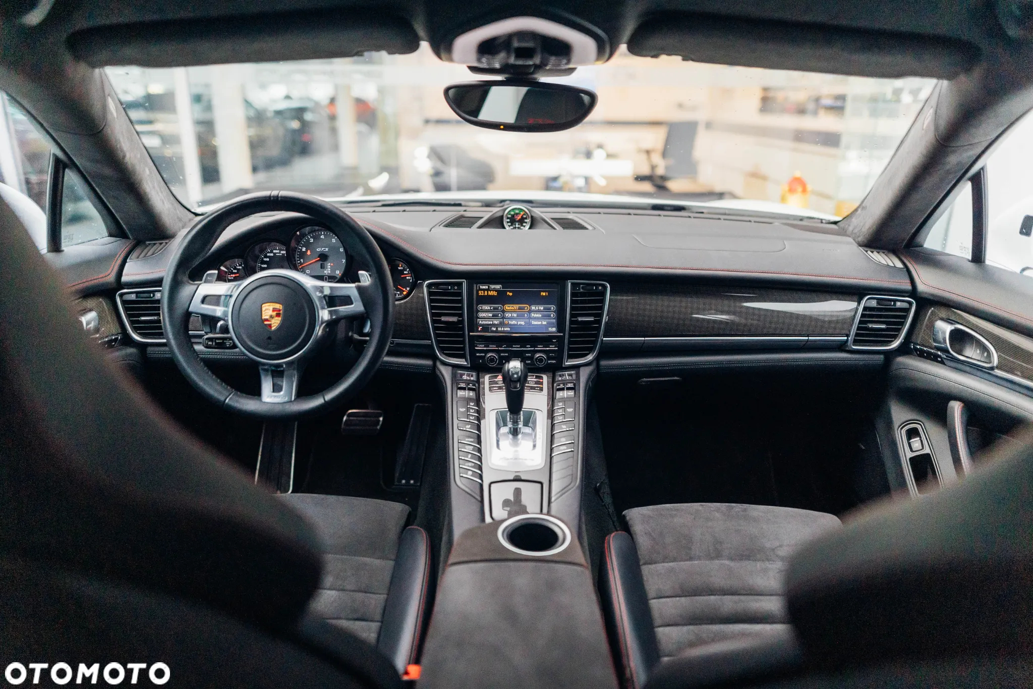 Porsche Panamera GTS - 23