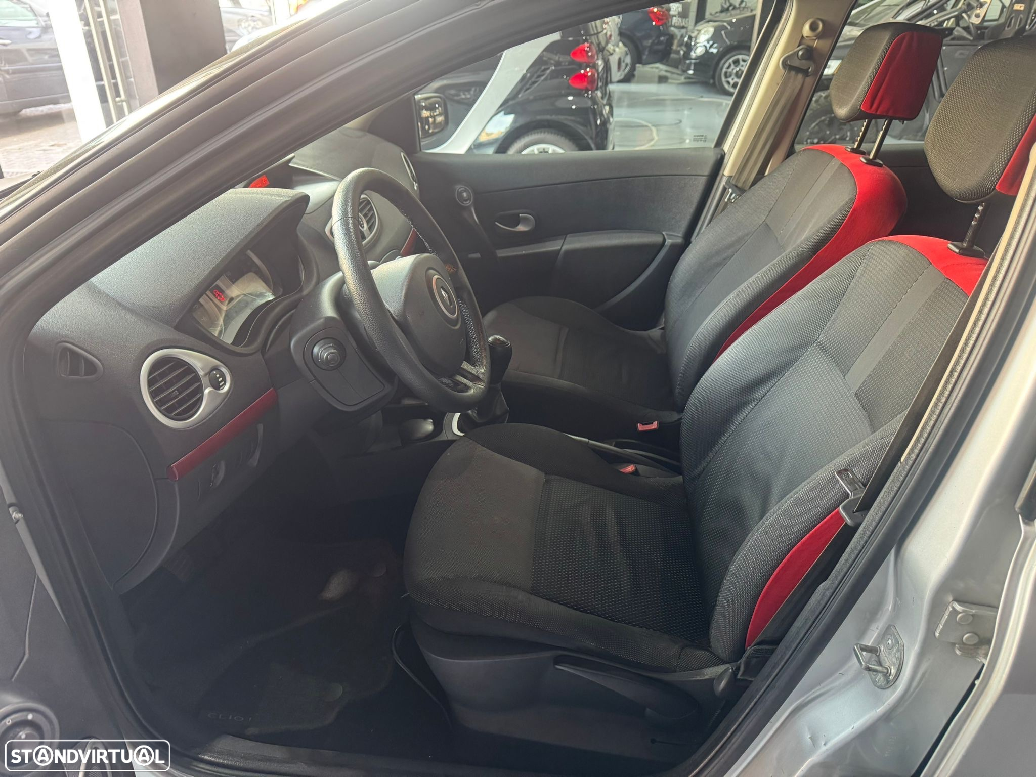 Renault Clio 1.5 dCi Rip Curl II - 10