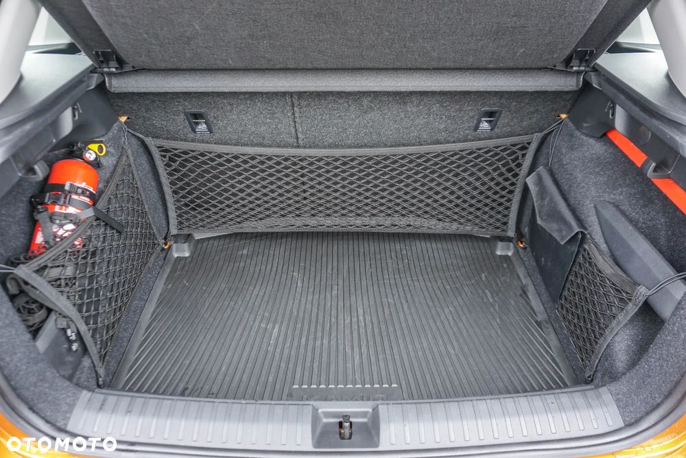 Skoda Kamiq 1.0 TSI Selection DSG - 30