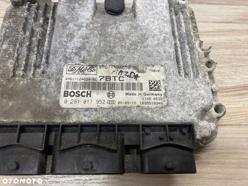 MODUŁ STEROWNIK KOMPUTER SILNIKA MAZDA 3 4M6112A650BC 0281011952 - 2