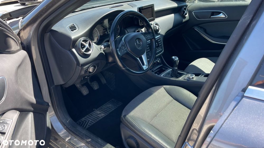 Mercedes-Benz Klasa A 180 CDI (BlueEFFICIENCY) - 11