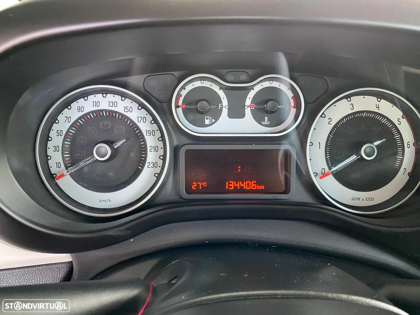 Fiat 500L 1.3 MJ Pop Star J17 S&S - 33