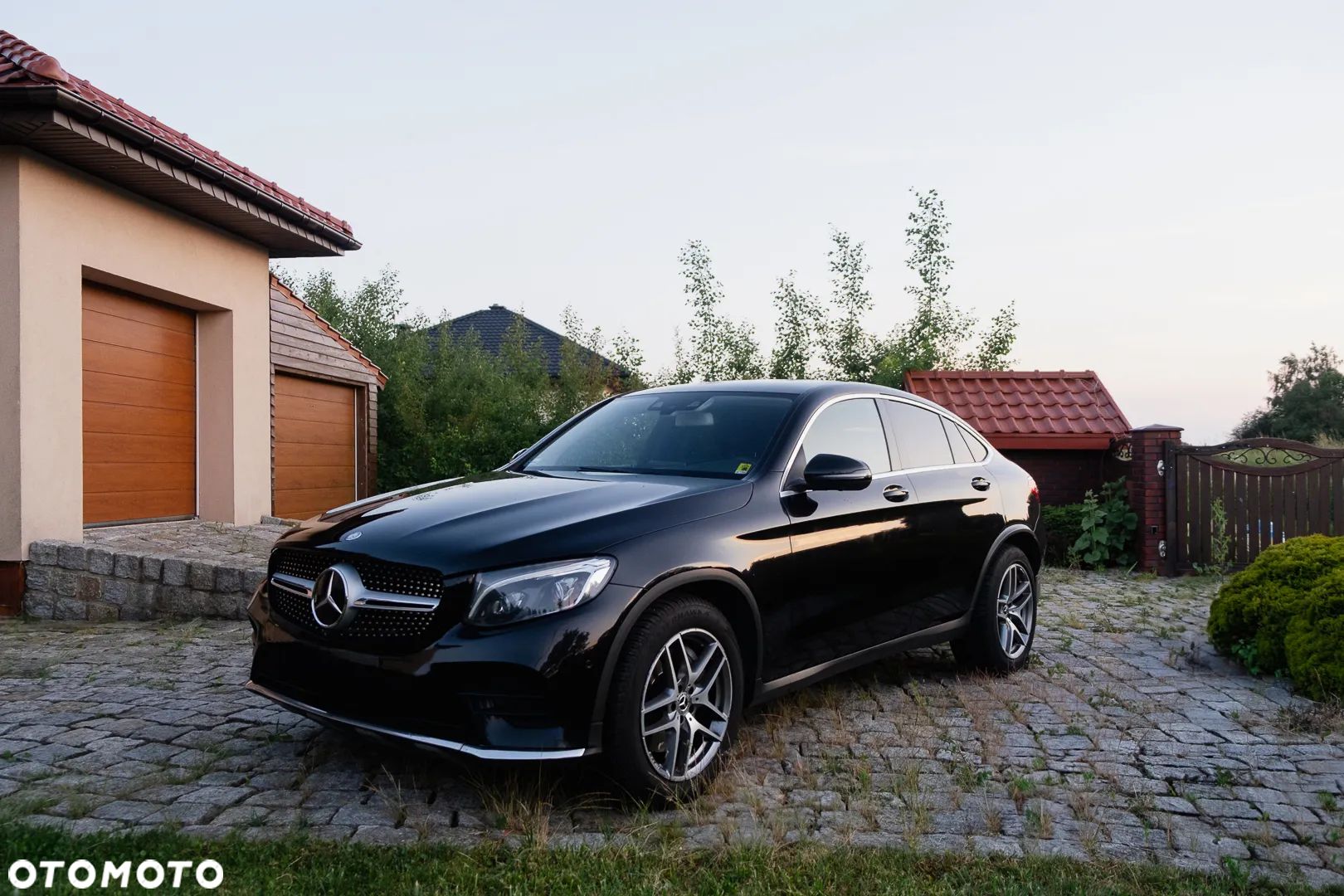 Mercedes-Benz GLC Coupe 220 d 4-Matic - 1