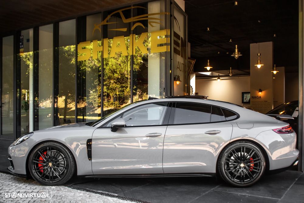 Porsche Panamera 4 E-Hybrid - 2