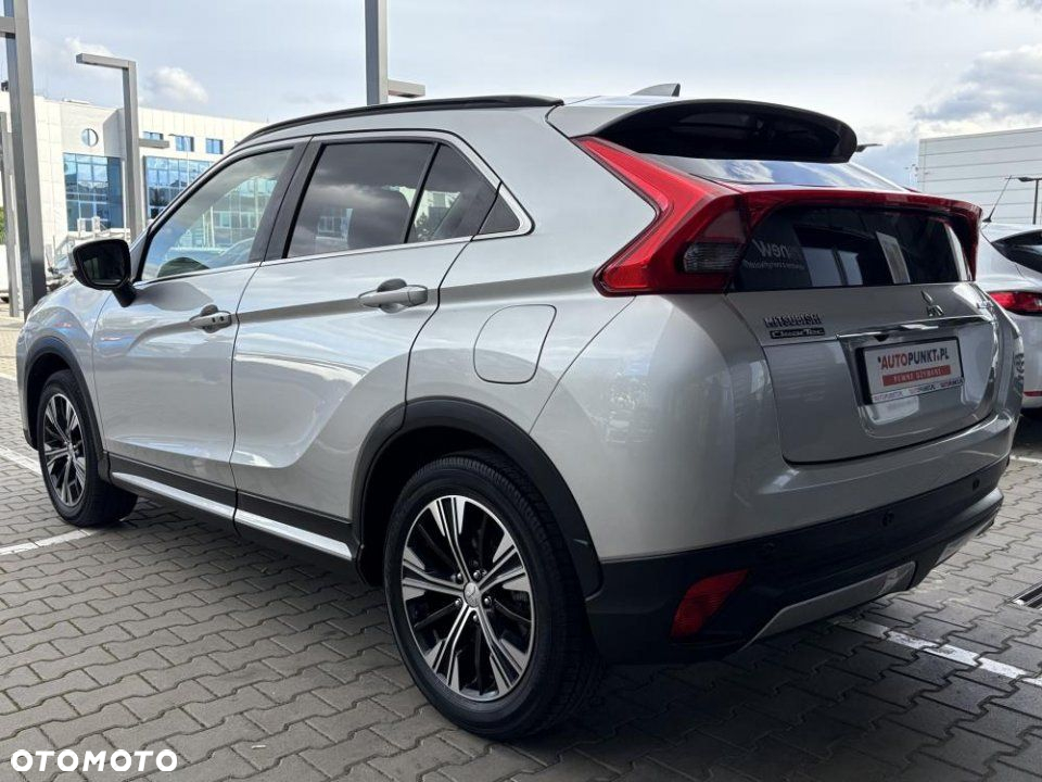 Mitsubishi Eclipse Cross - 18