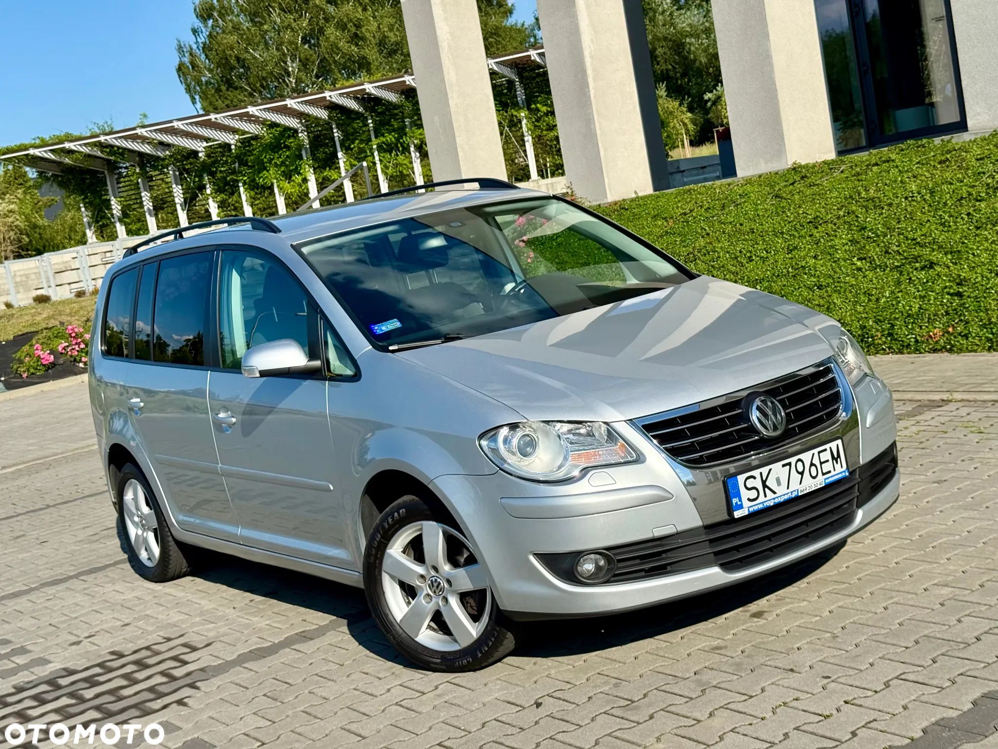 Volkswagen Touran 1.4 TSI Trendline - 1