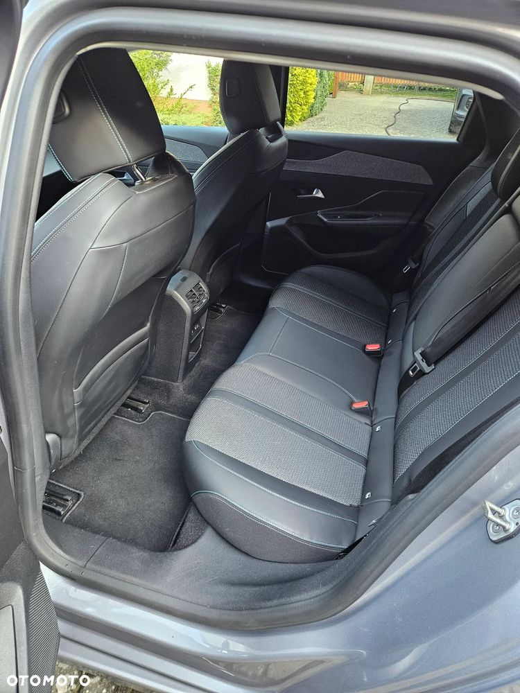 Peugeot 308 BlueHDi 130 Allure - 11