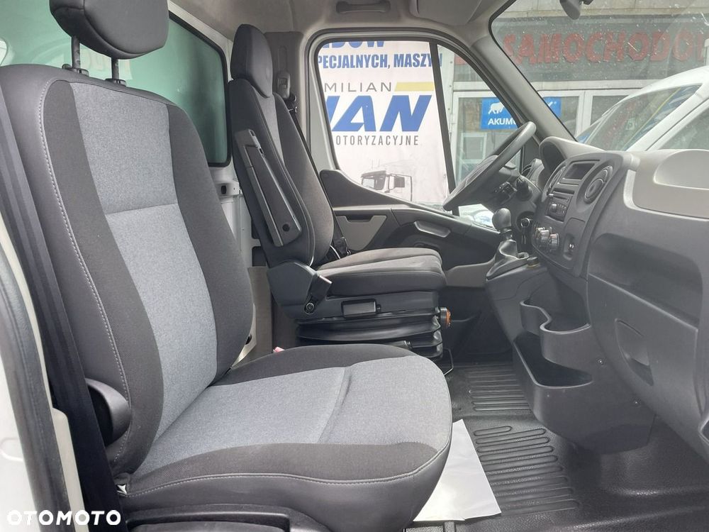 Renault Master - 15