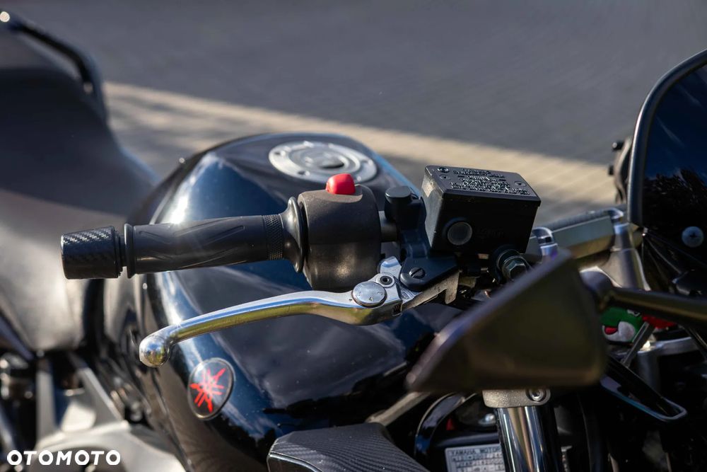 Yamaha FZ6 - 22