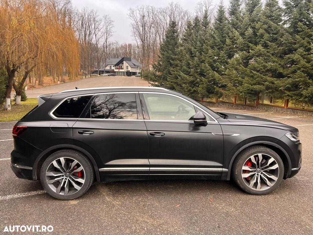 Volkswagen Touareg 3.0 V6 e-Hybrid 4Motion Aut. Atmosphere - 1