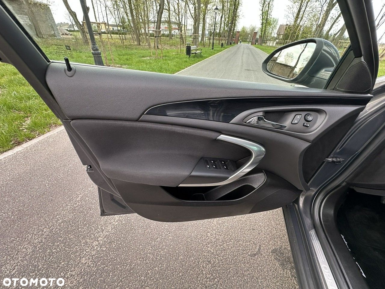 Opel Insignia - 18