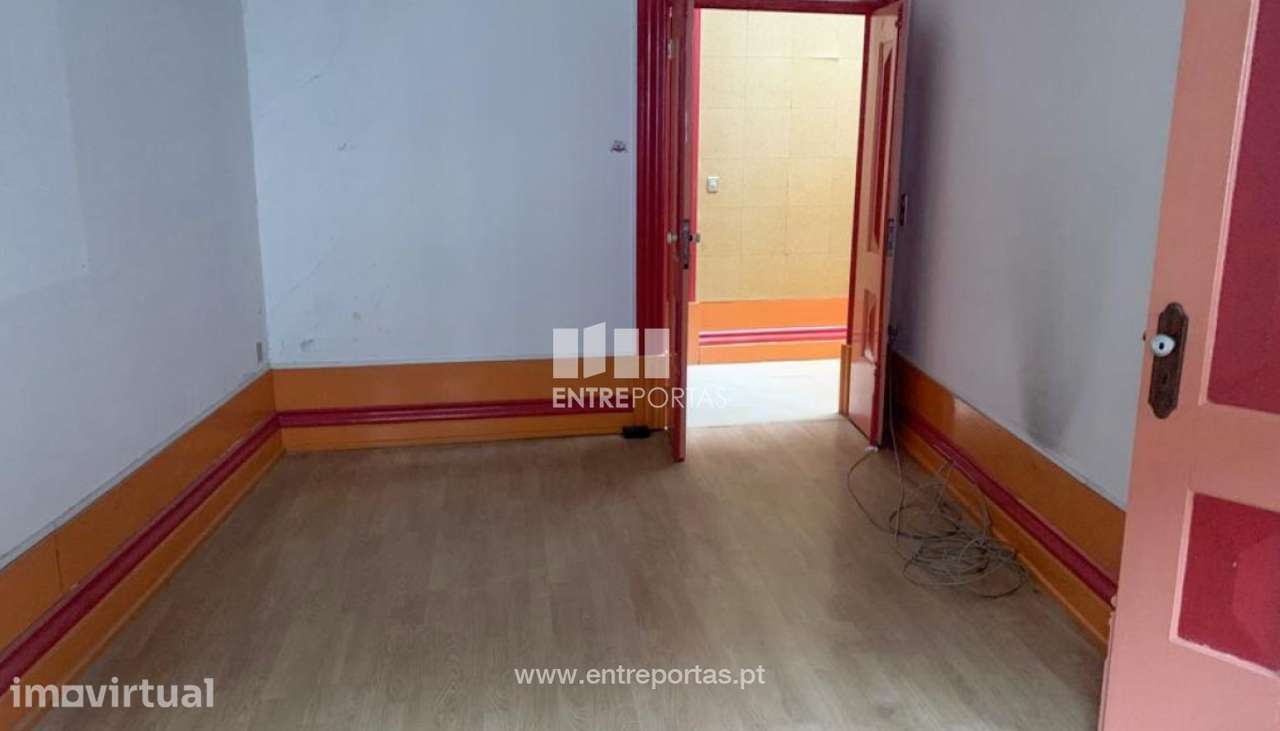 Venda de imponente prédio, Centro da Cidade, Viana do Castelo - Grande imagem: 3/27