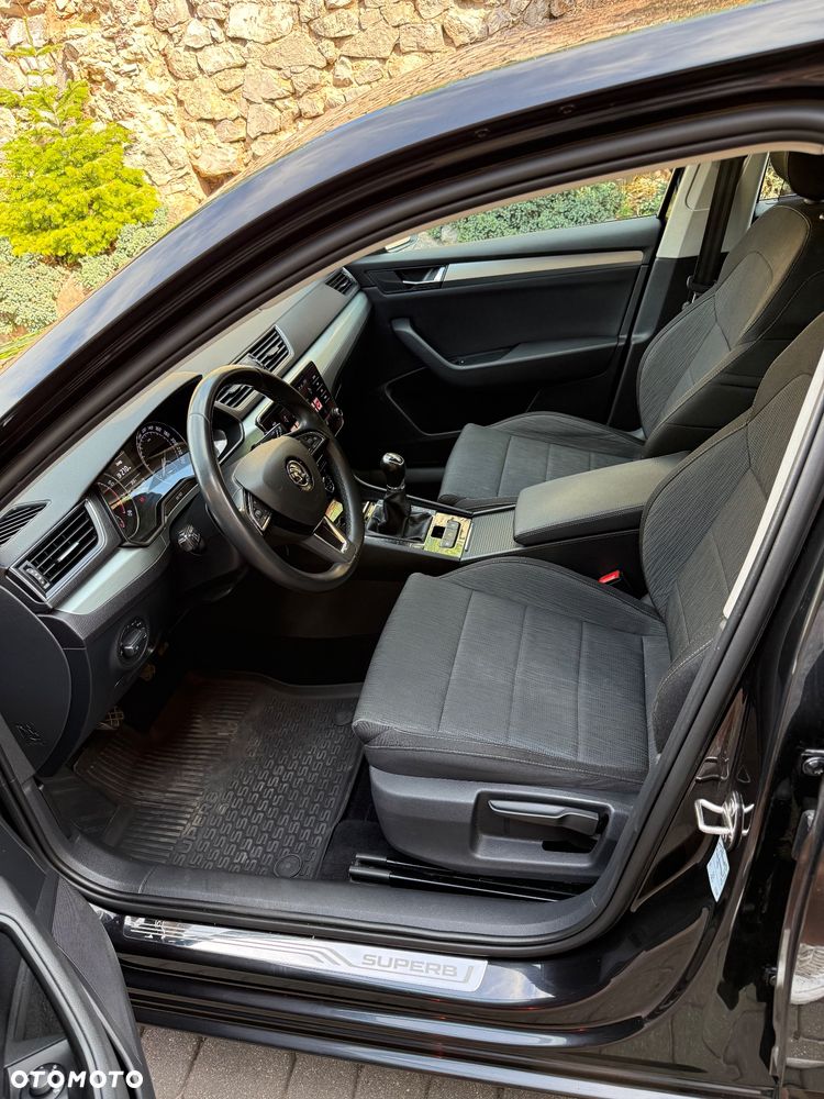 Skoda Superb 1.5 TSI ACT Ambition - 17