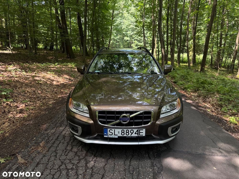 Volvo XC 70 D5 AWD Dynamic Momentum - 1