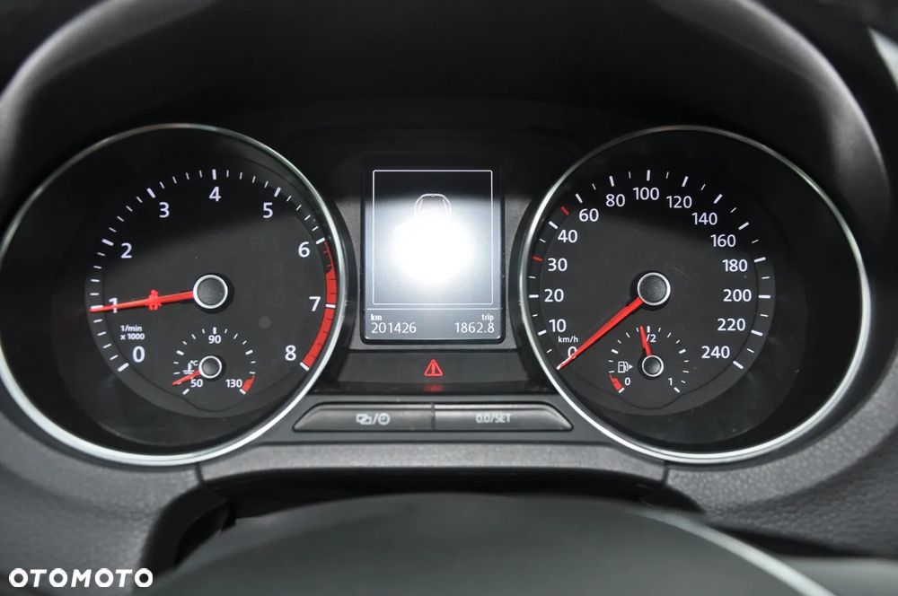 Volkswagen Polo - 16