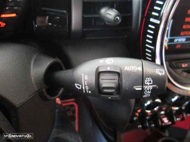 MINI 3 Portas John Cooper Works Auto Desportiva - 47