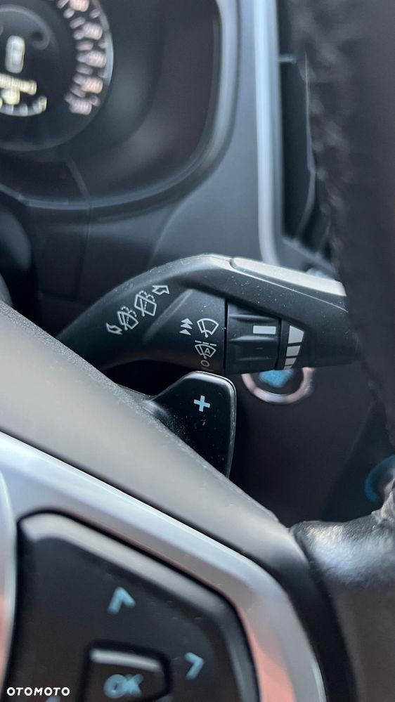 Ford S-Max - 38
