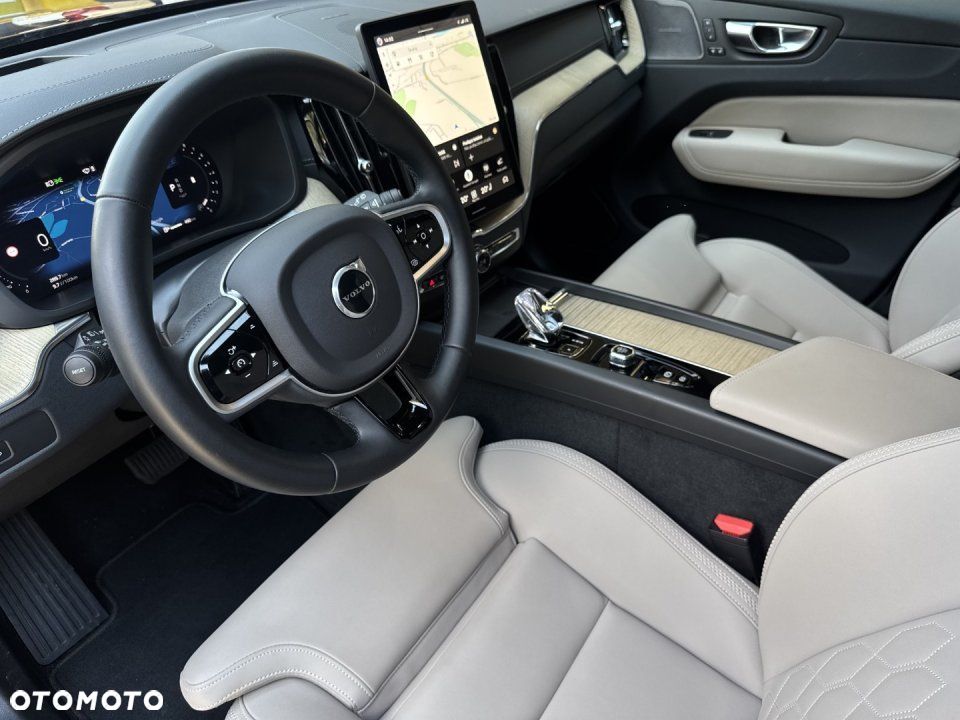Volvo XC 60 - 10