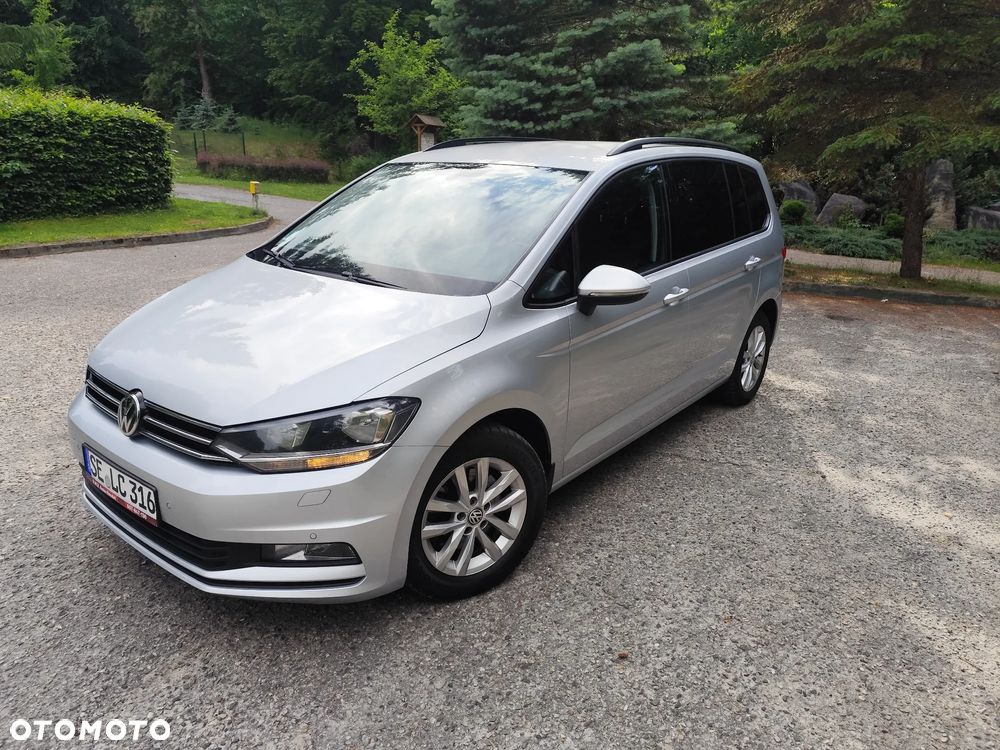 Volkswagen Touran 2.0 TDI SCR (BlueMotion Technology) DSG Highline - 4