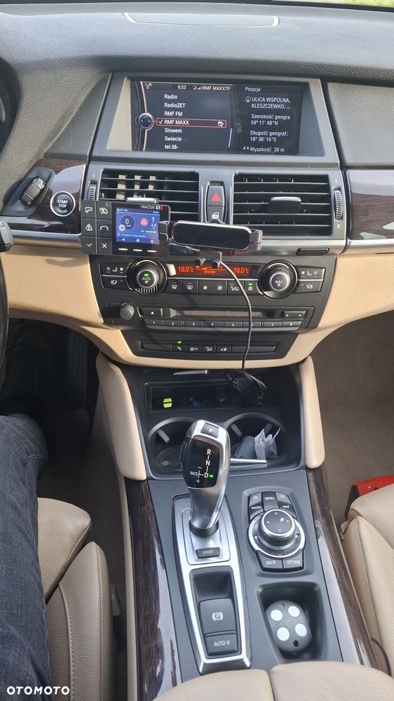 BMW X6 - 21