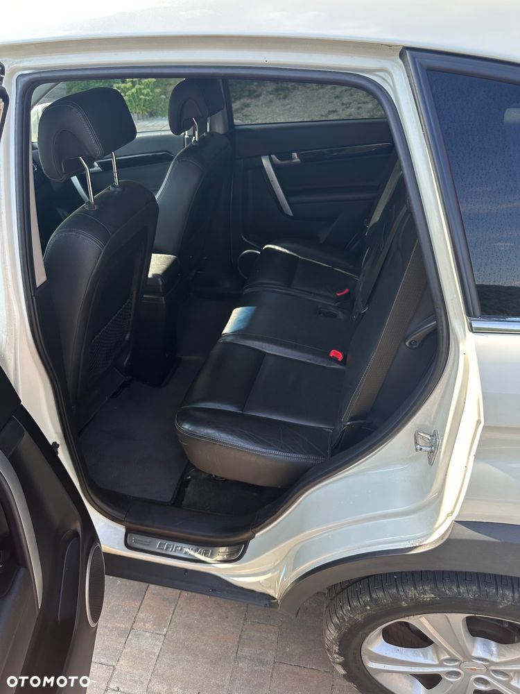Chevrolet Captiva 2.2 D LTZ - 25