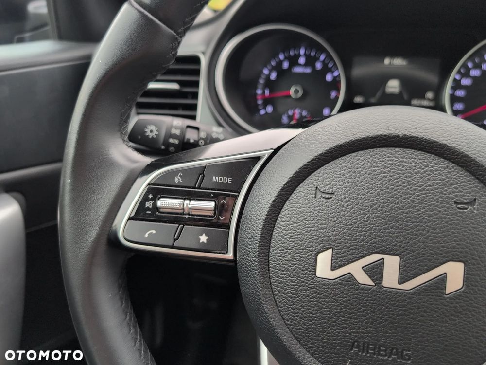 Kia Ceed 1.5 T-GDI M - 24